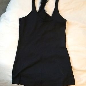 NWOT Lululemon tank